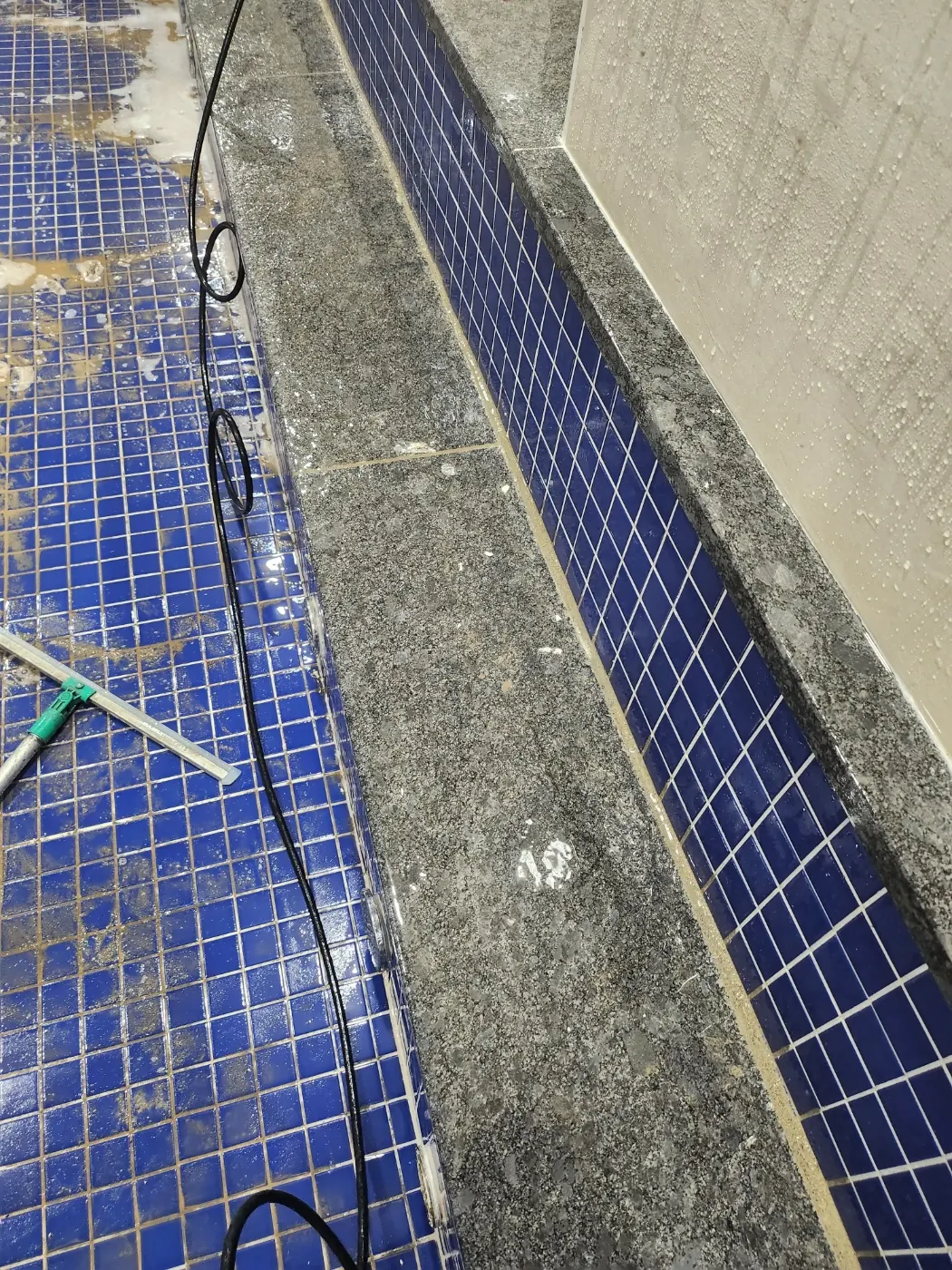 임실군 목욕탕청소 시공 현장 — 욕조 관리