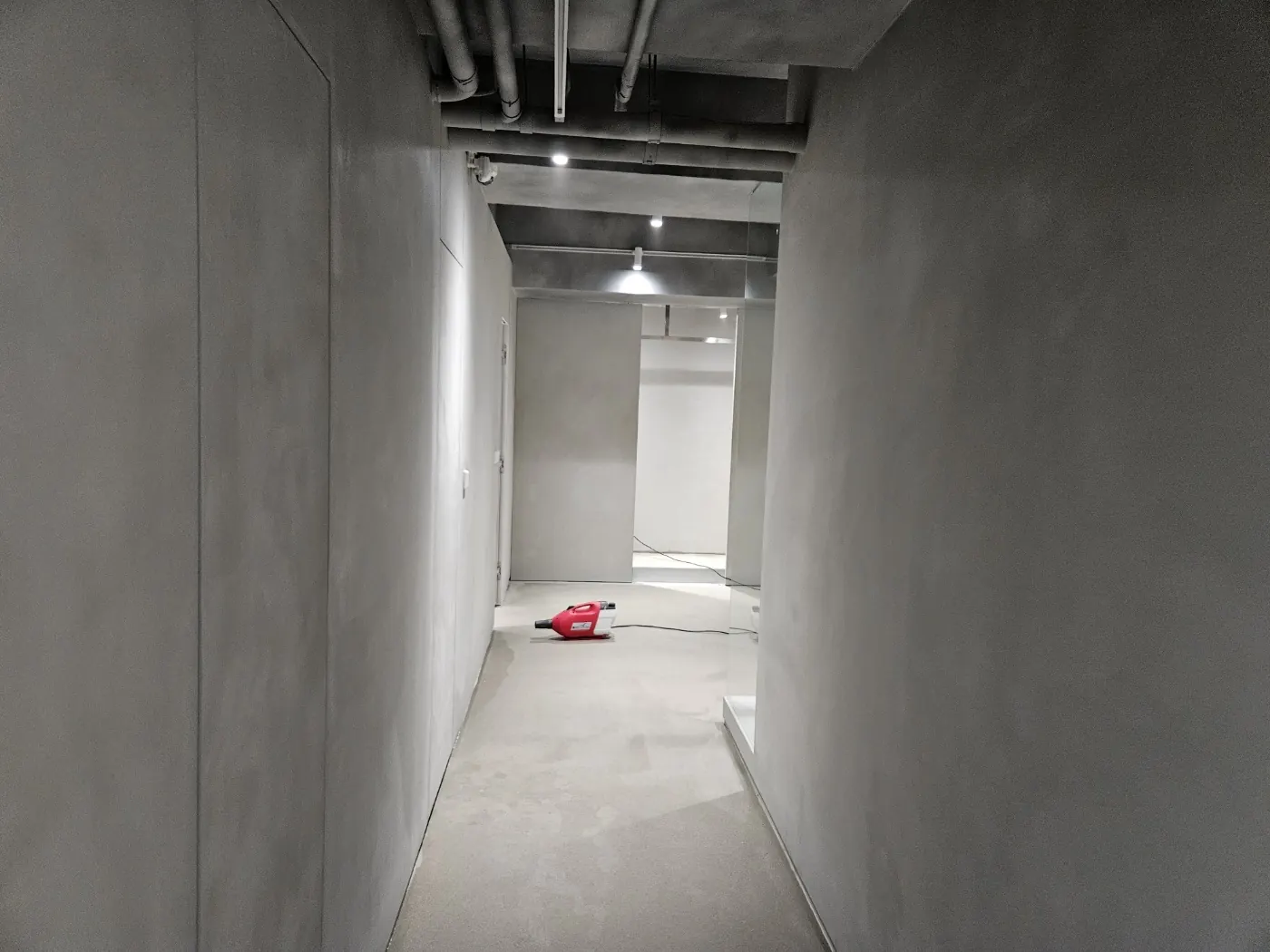 바닥 마감 상태 — 전북특별자치도 카페청소 현장
