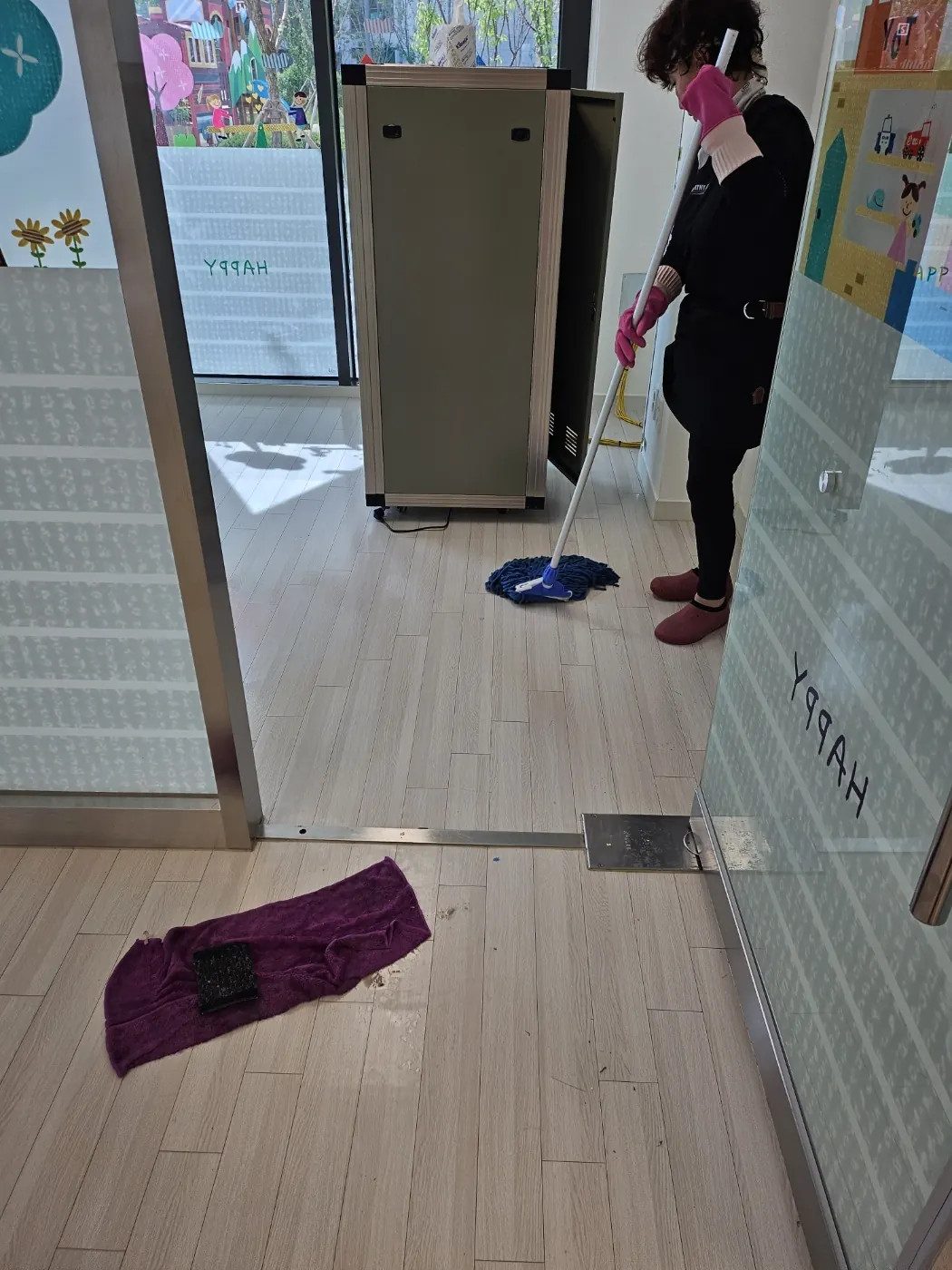 세정 진행 — 무주군 어린이집청소 현장