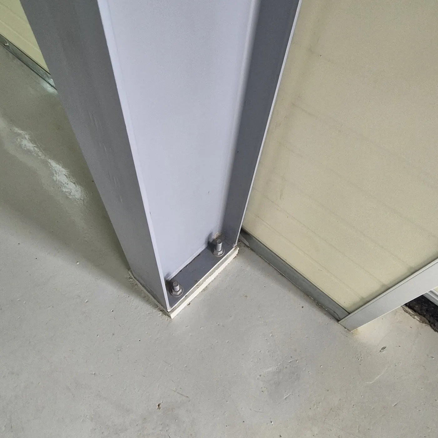 벽면·패널 세정 — 임실군 공장청소 현장