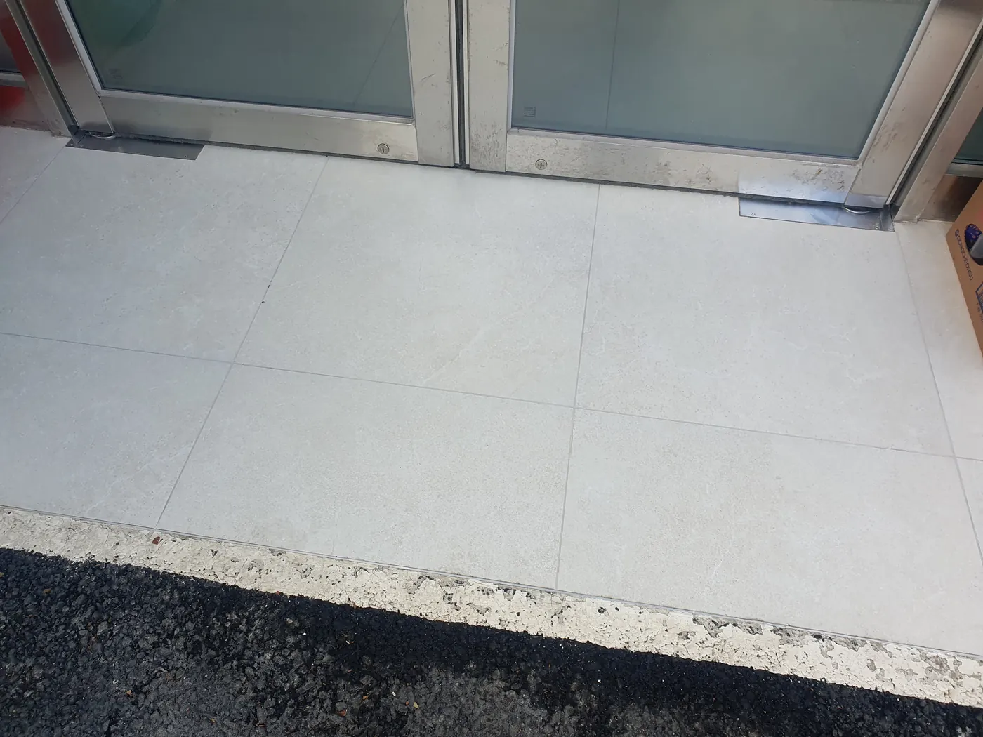 수성동 병원청소 시공 현장 — 시공 완료