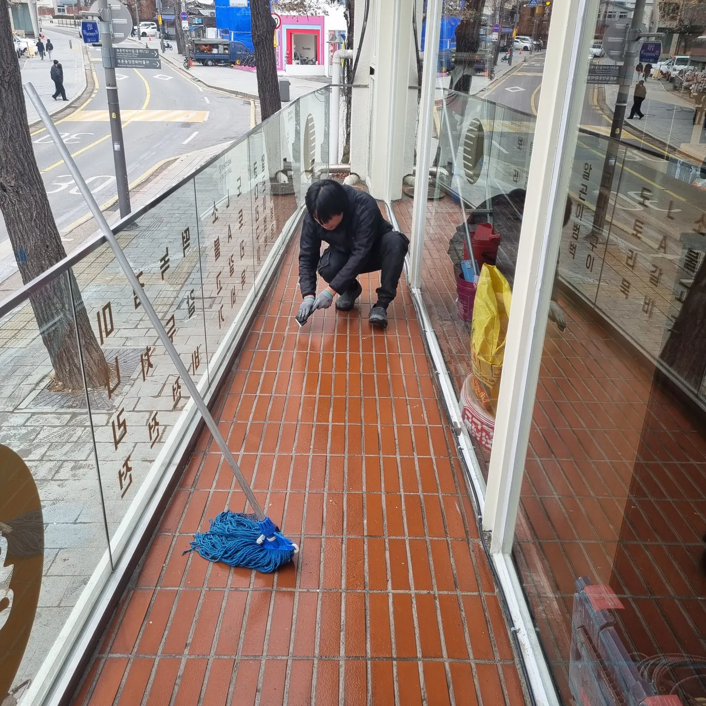 주방 바닥 세정 — 군산시 식당청소 현장