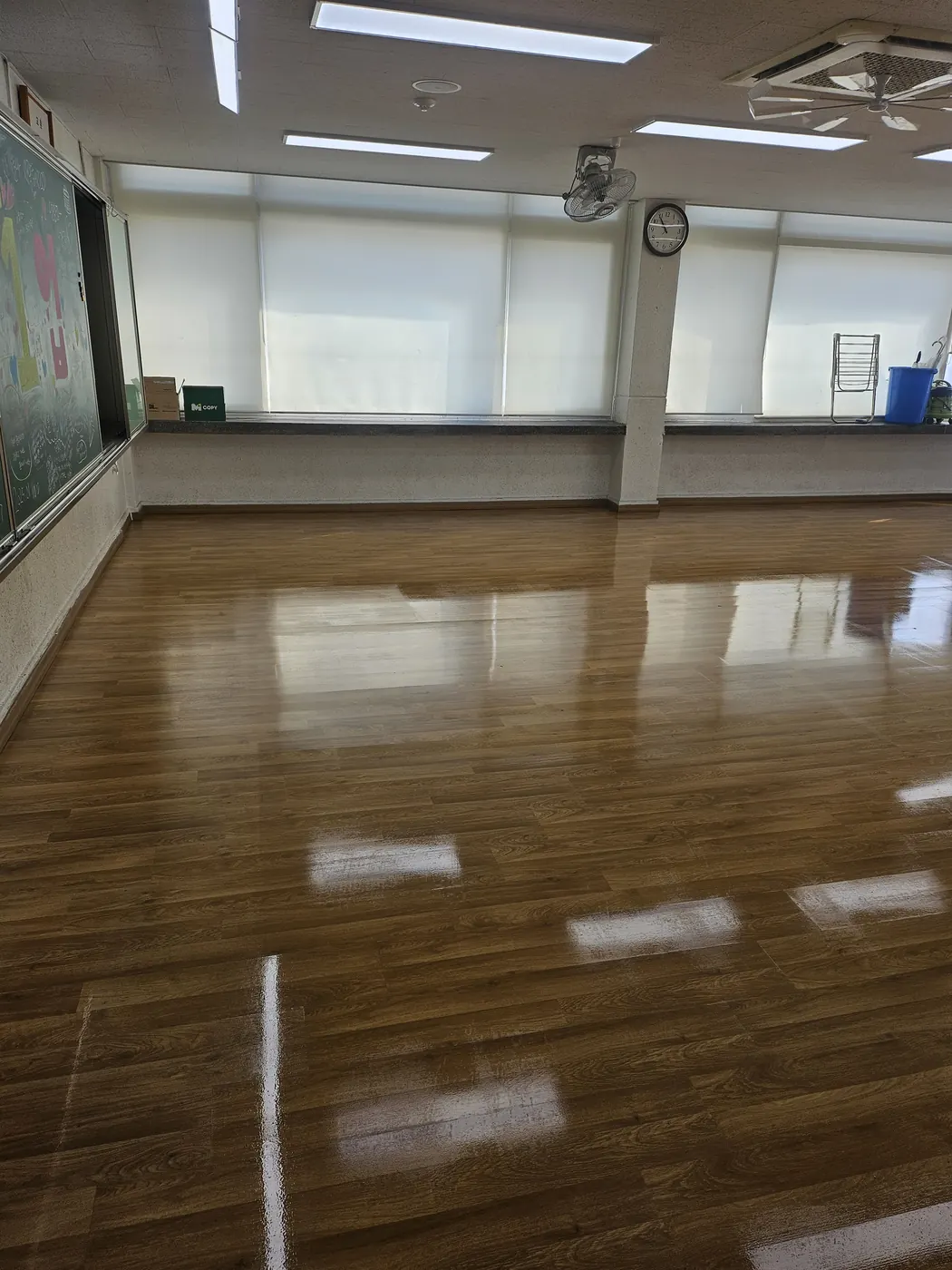 왁스 재코팅 — 전북특별자치도 학교청소 현장