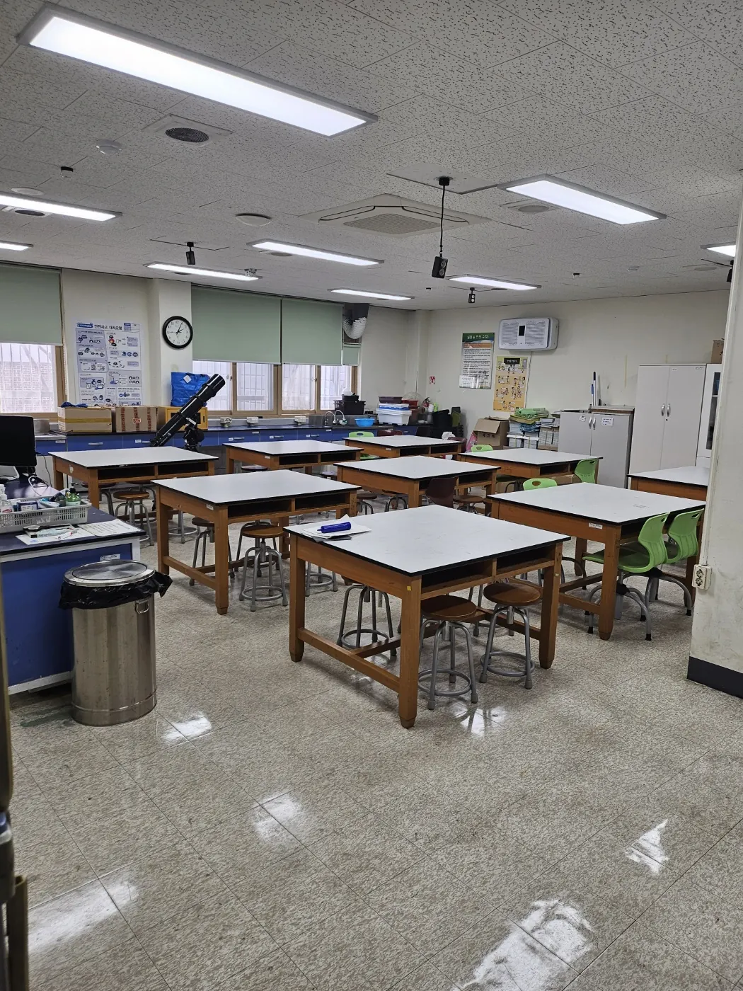 특별교실 정리 — 군산시 학교청소 현장