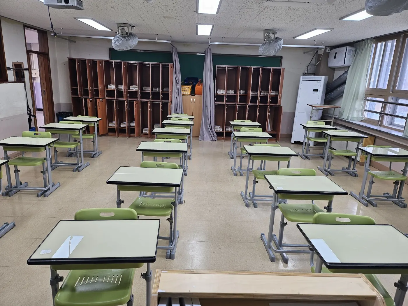 특별교실 정리 — 남원시 학교청소 현장